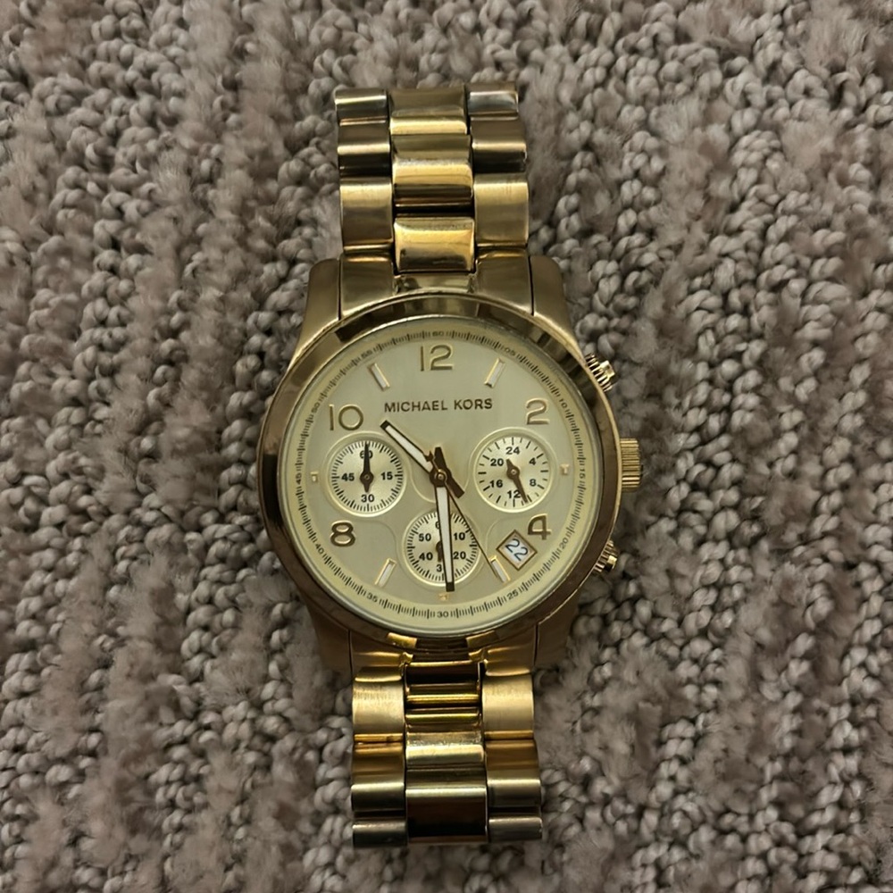 Michael kors watch